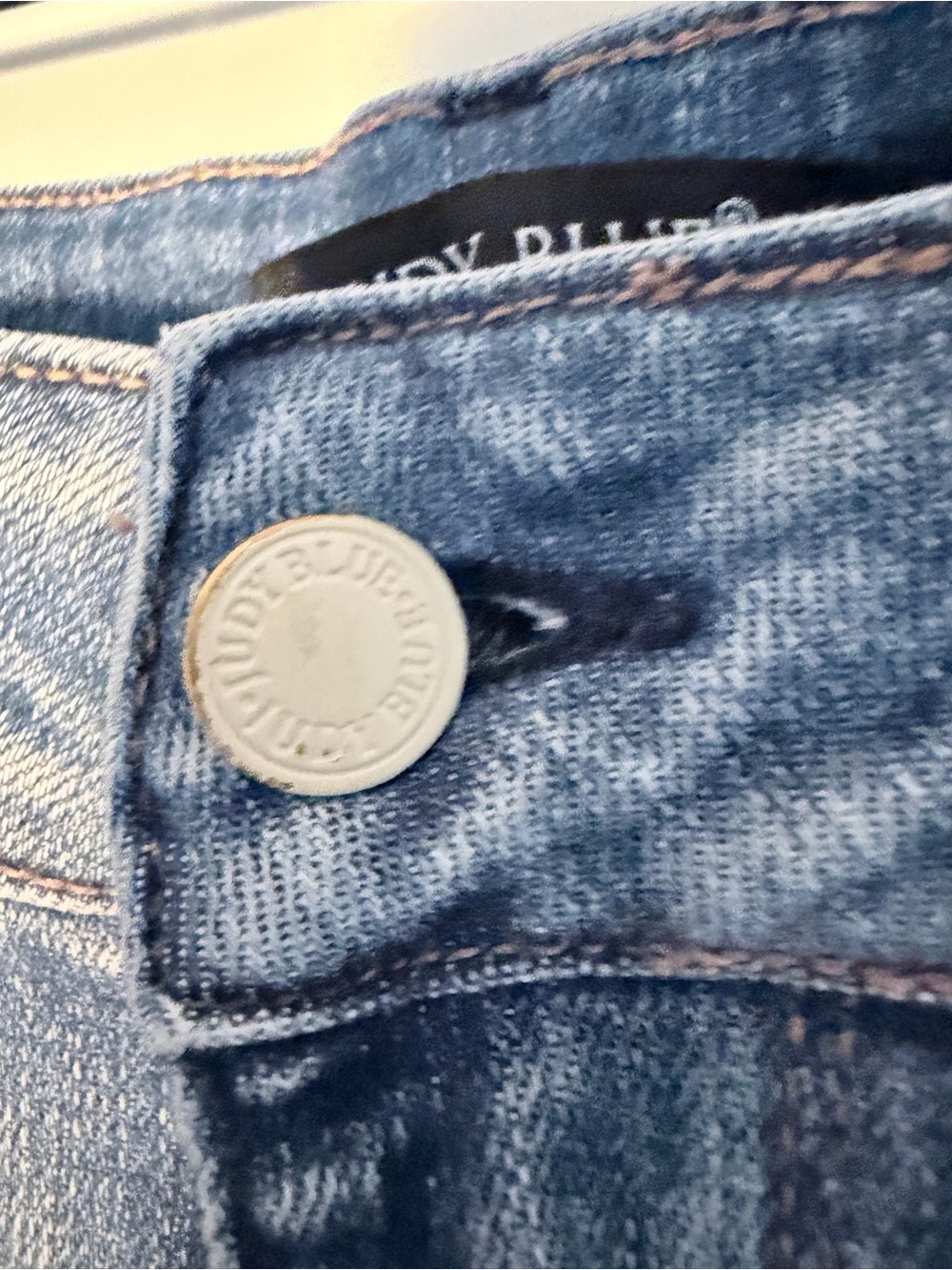 Judy Blue Light Blue Distressed Women’s Jeans. Boyfriend‎ Fit. Sz 20W - Picture 7 of 12